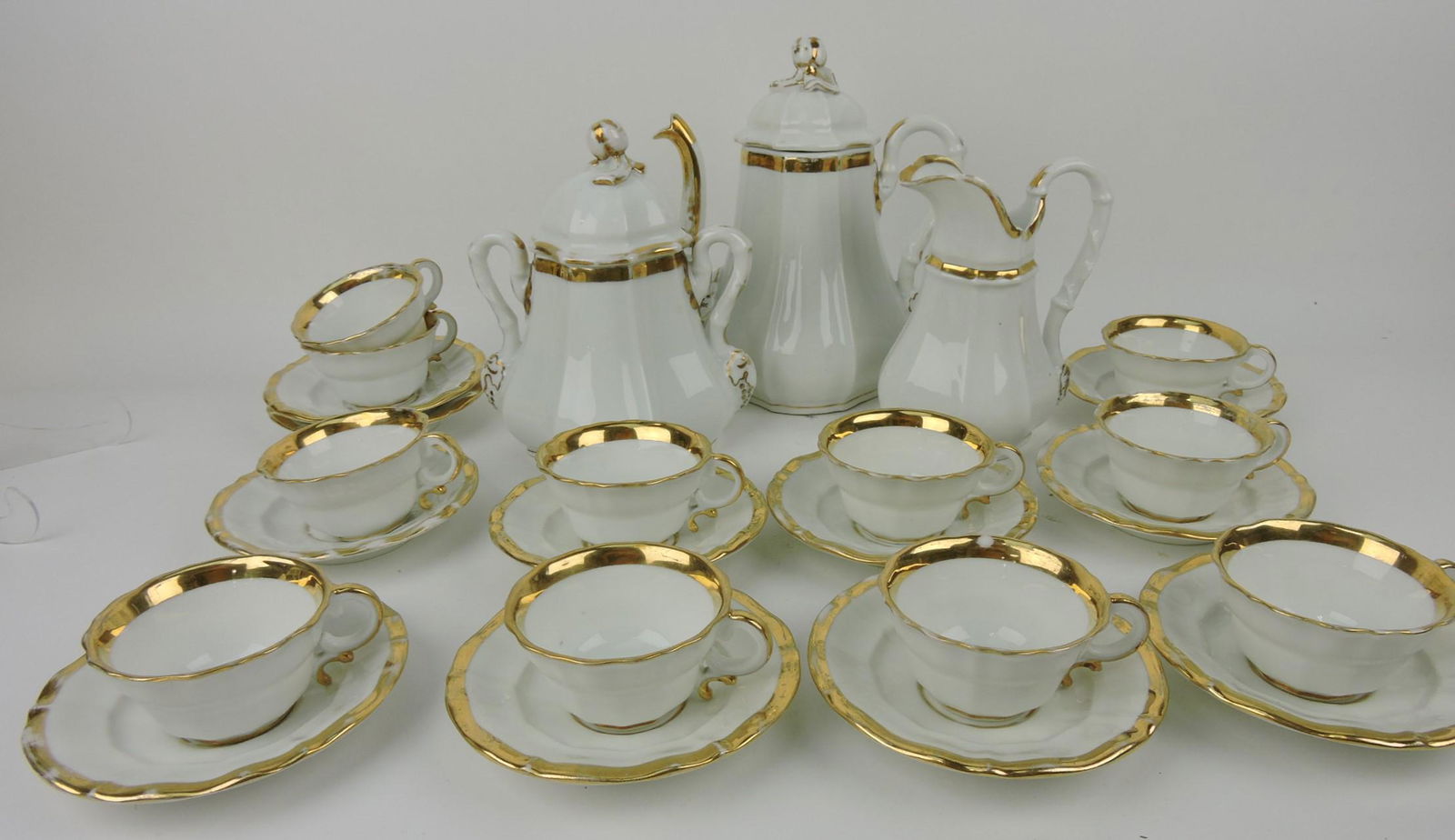 Old Paris coffee service with teapot, (1 of 1)