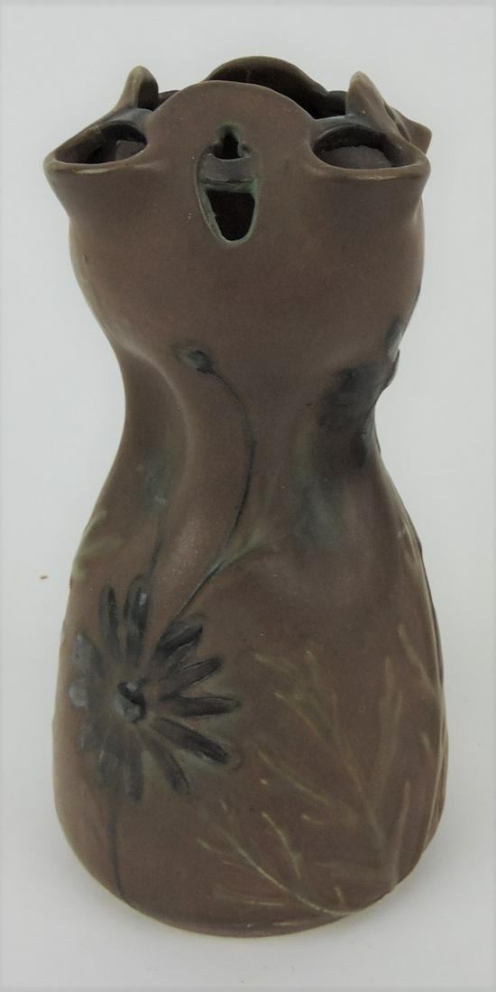 Ernest Wahliss 6" porcelain vase, Teplitz, (1 of 1)