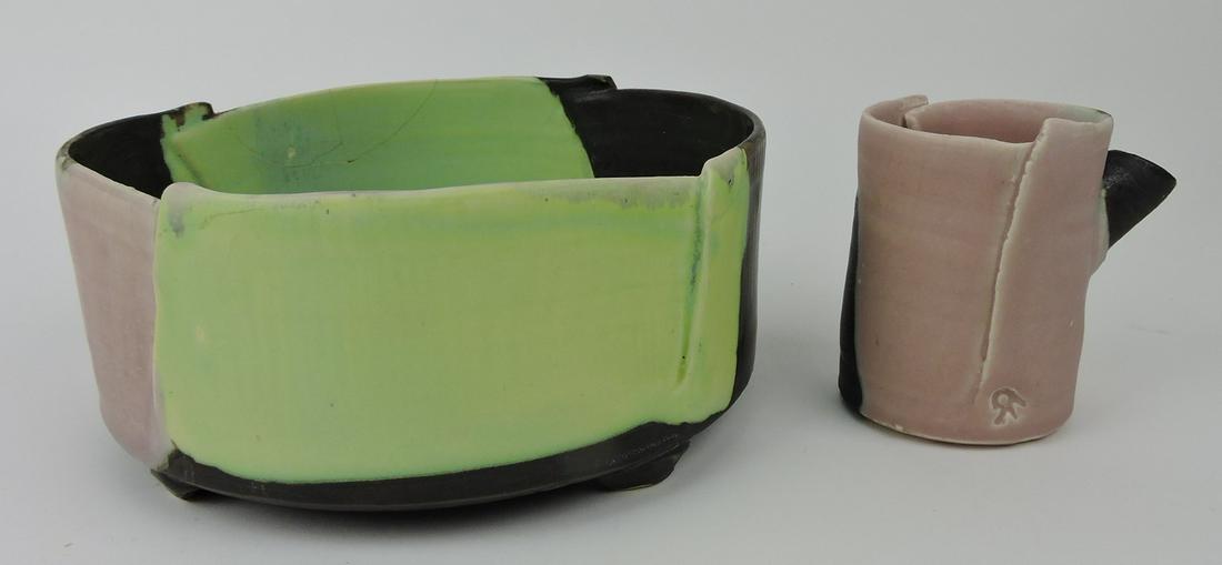 Contemporary studio pottery footed bowl, (1 of 2)