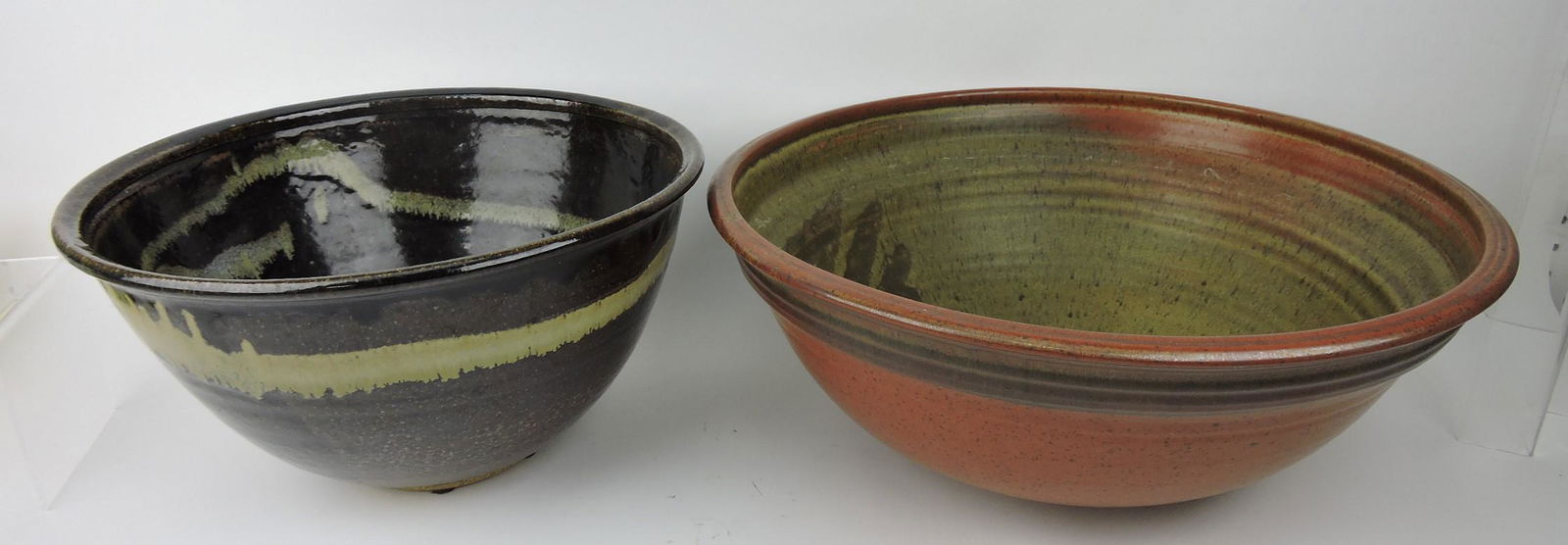 Contemporary studio pottery lot of (1 of 3)