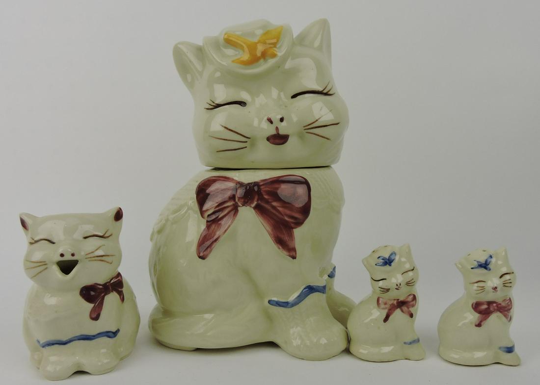 Shawnee Pottery Puss n Boots cat (1 of 1)