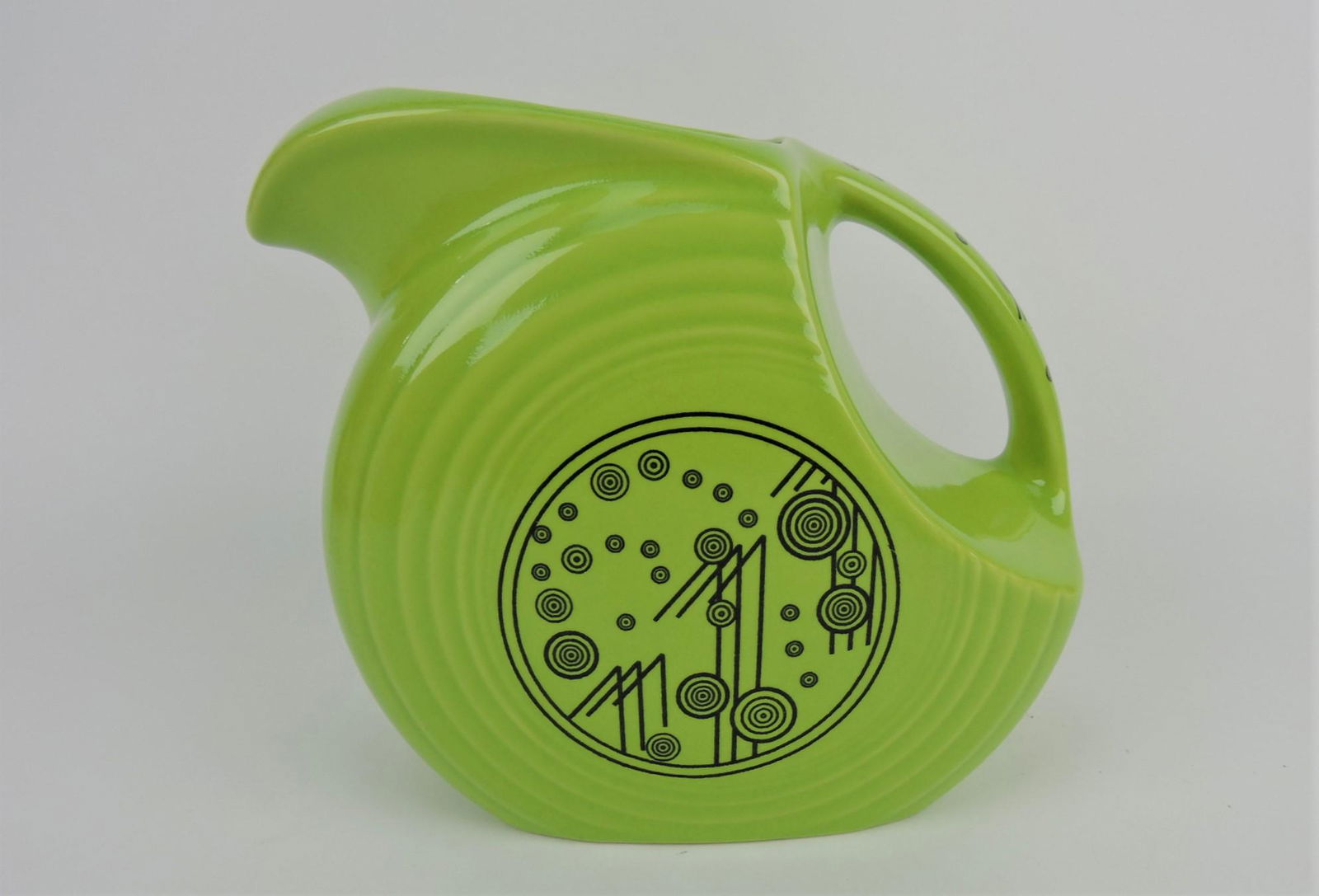 Fiesta Post 86 Mega China "Champagne" (1 of 1)