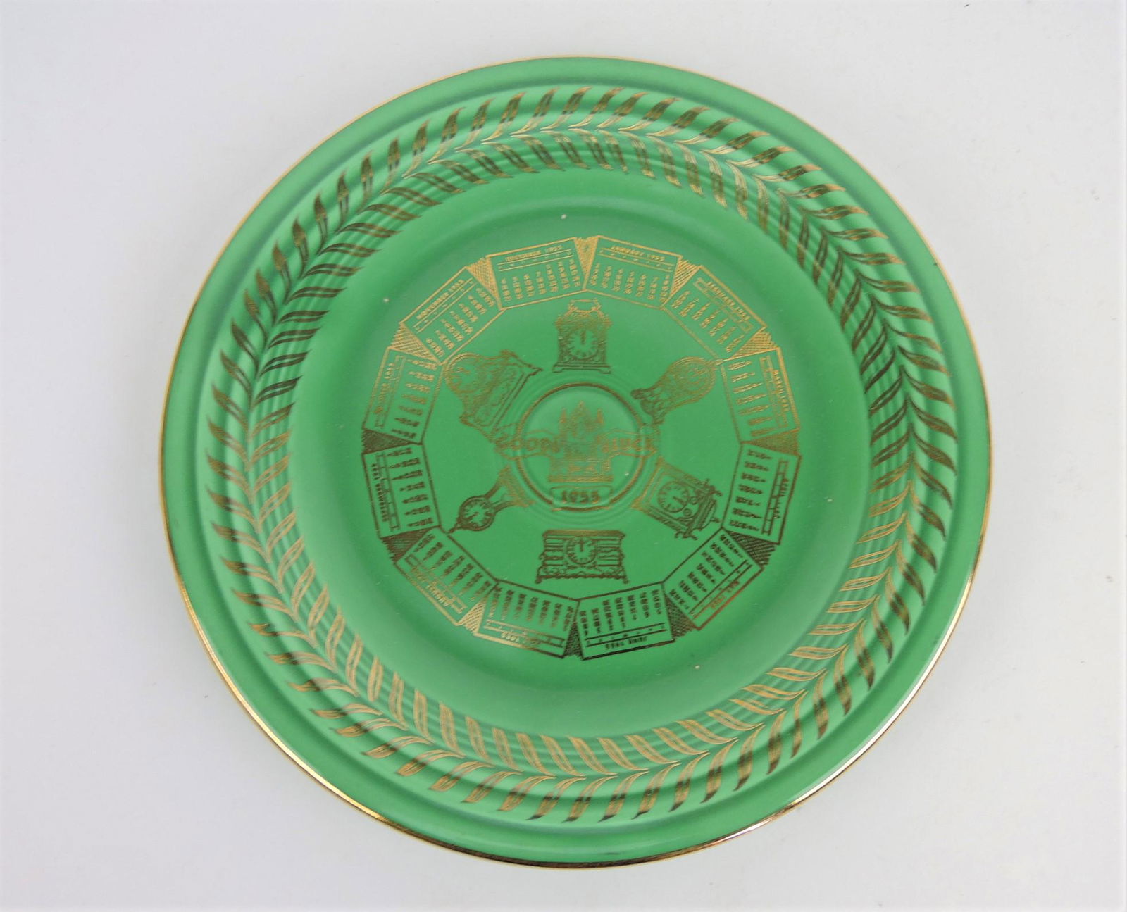 Fiesta 10" green 1955 calendar plate (1 of 1)