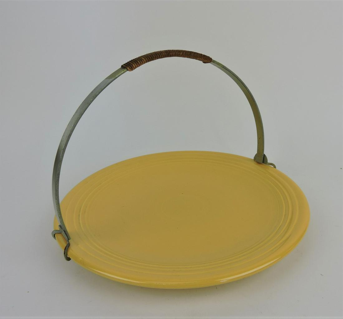 Fiesta 13" chop plate, yellow with metal (1 of 1)