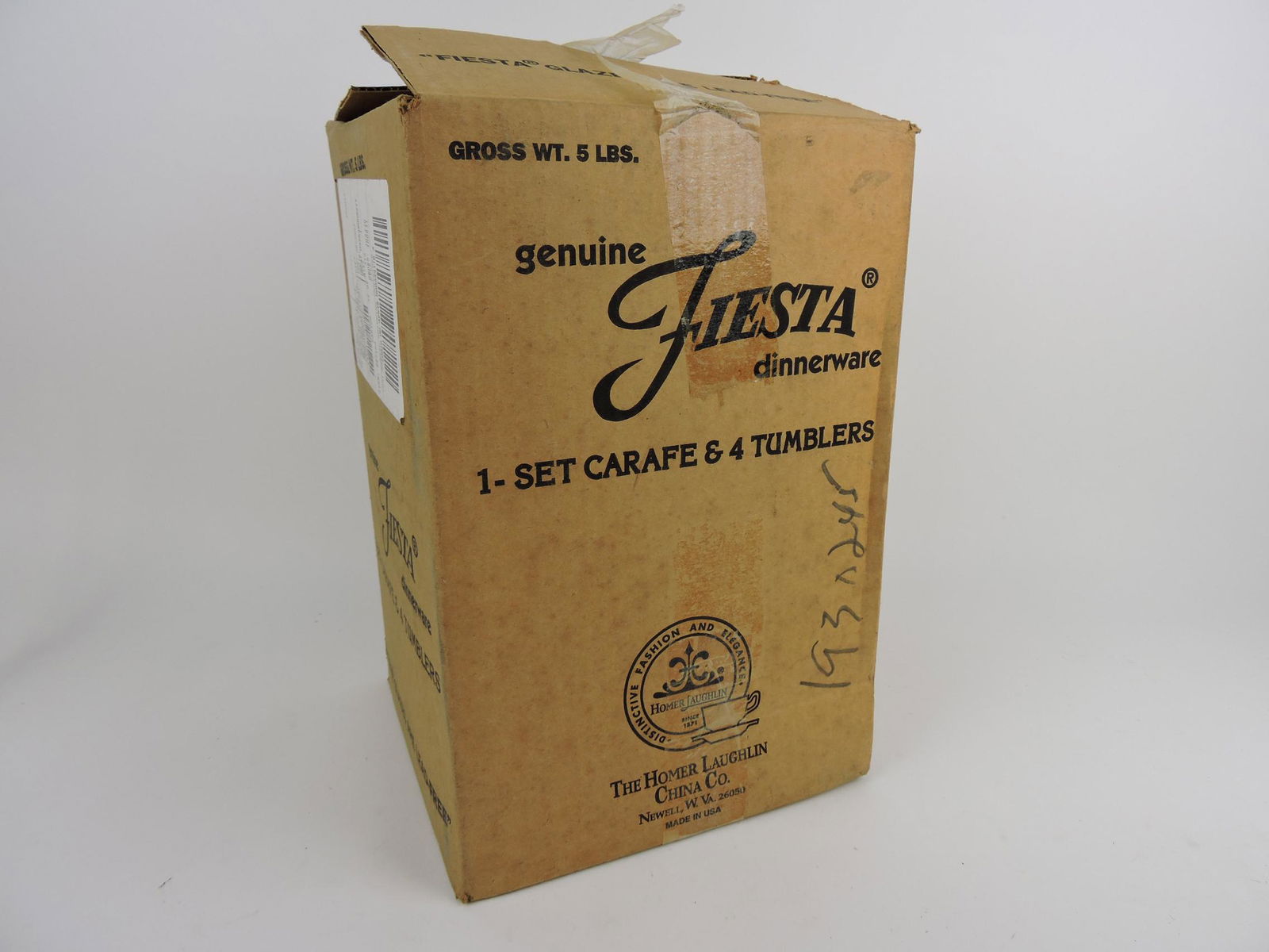 Fiesta Post 86 white water carafe and (1 of 1)