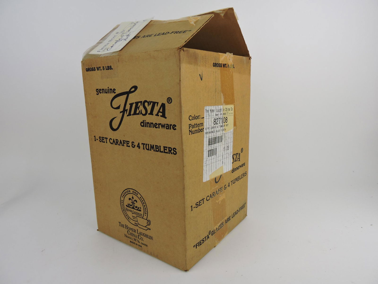 Fiesta Post 86 periwinkle water carafe (1 of 1)