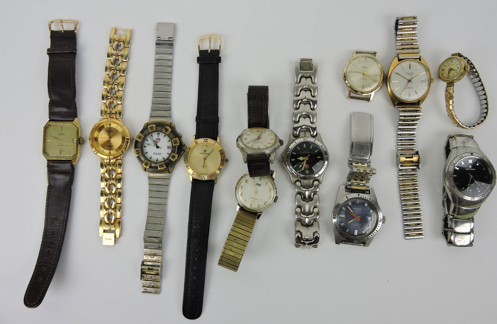 Lot of 11 men's and 1 lady's wristwatches:: Tag Heuer, Dunhill, Oriosa, Omax, Pierre Cardin, Swiss Sports, Smith's, Roamer, Medana, Z-sport, Ingersol, Avia