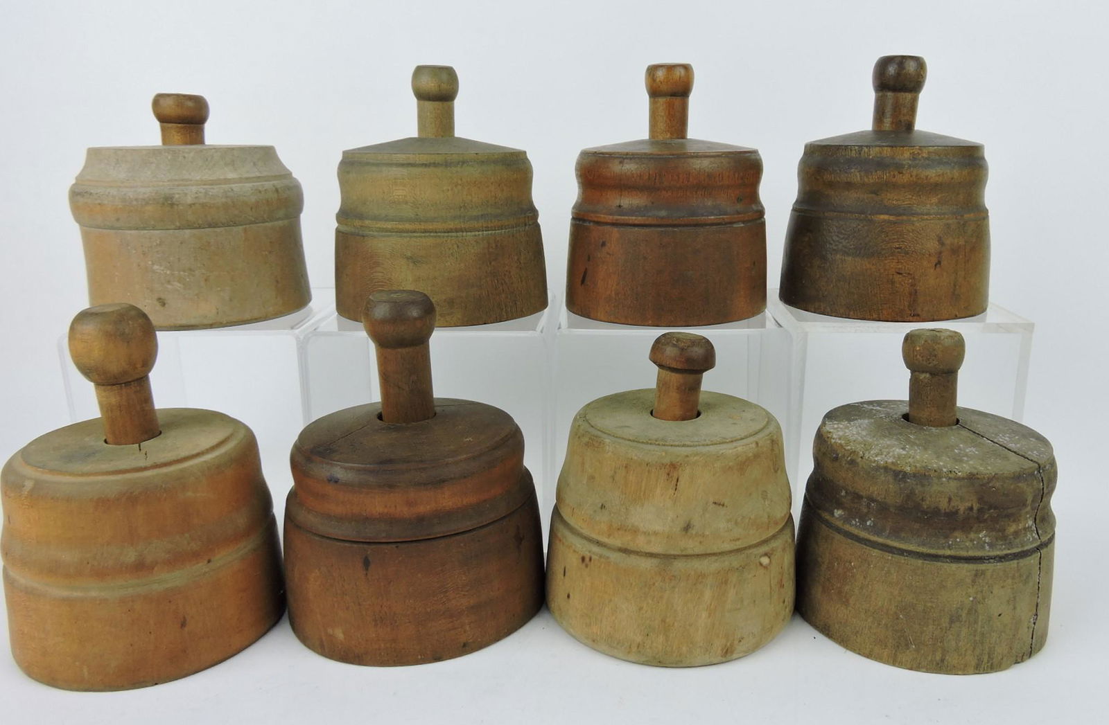 Lot of 8 wooden butter molds: star, sheaf (1 of 3)