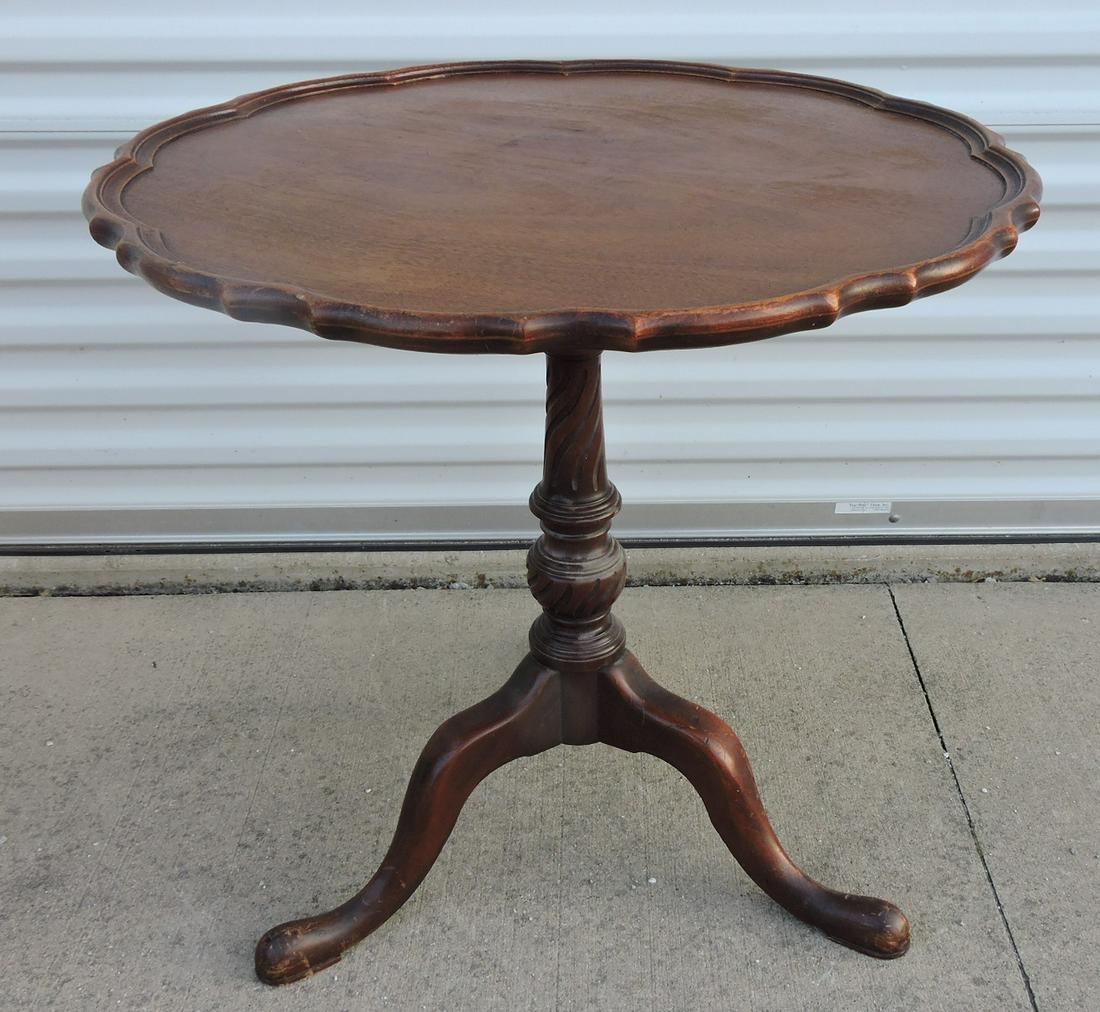 Walnut tilt top table with pie crust (1 of 2)