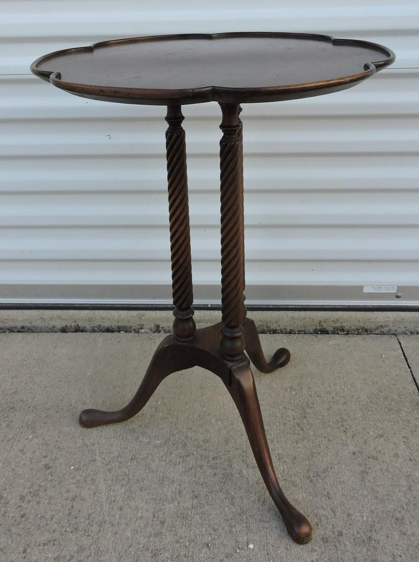 Ferguson scalloped edge lamp table, (1 of 2)