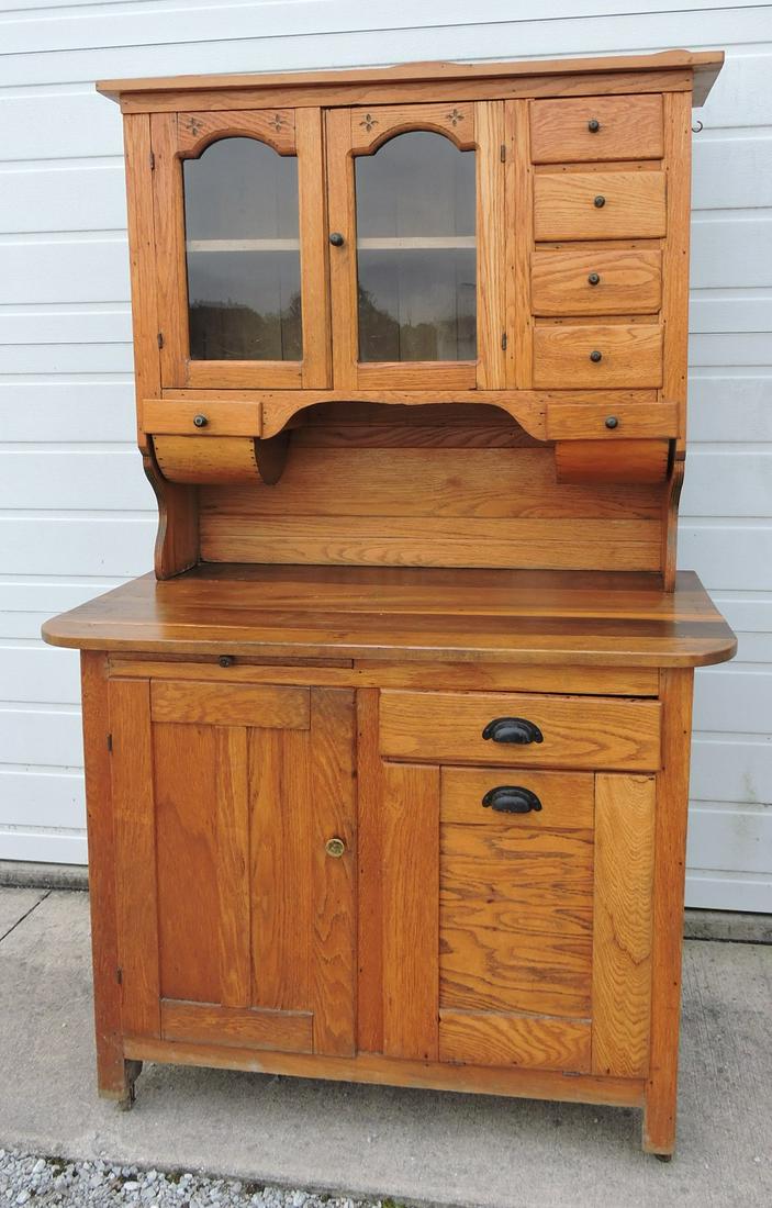 Oak two piece kitchen cabinet, (1 of 1)