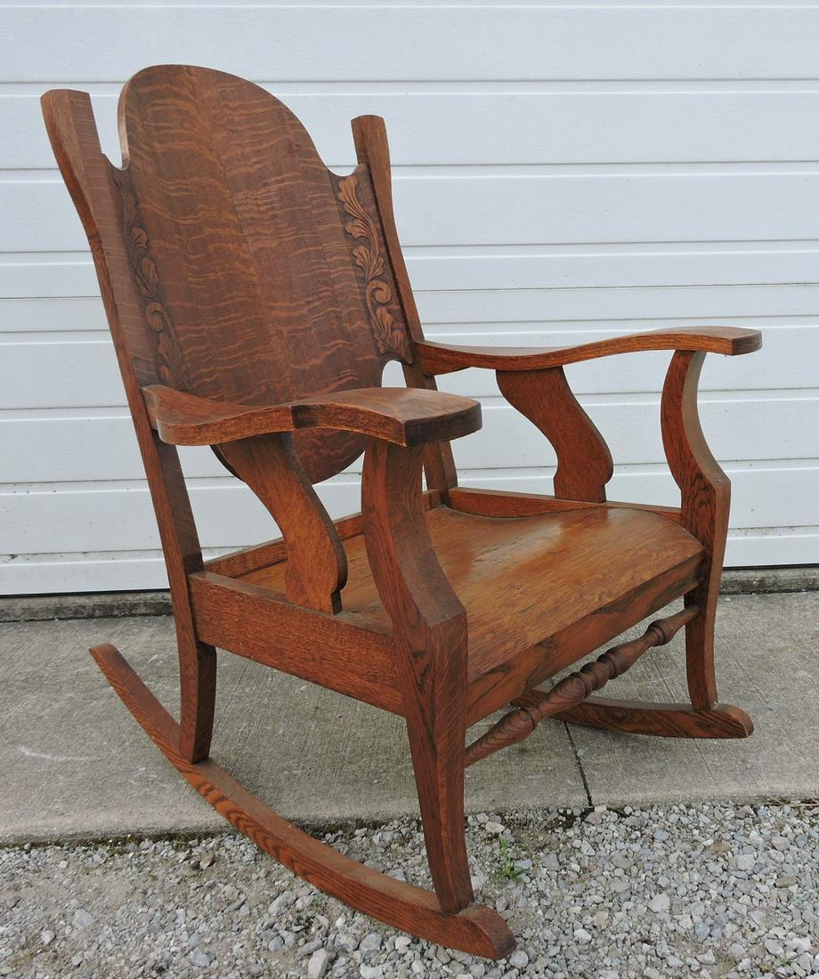 Oak arm rocker: .