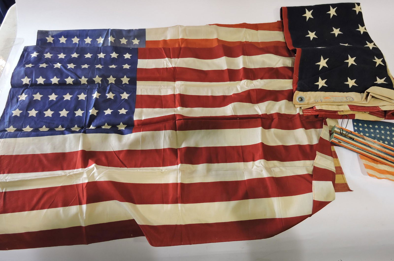 Lot of 4 US 48 star flags and (1 of 2)