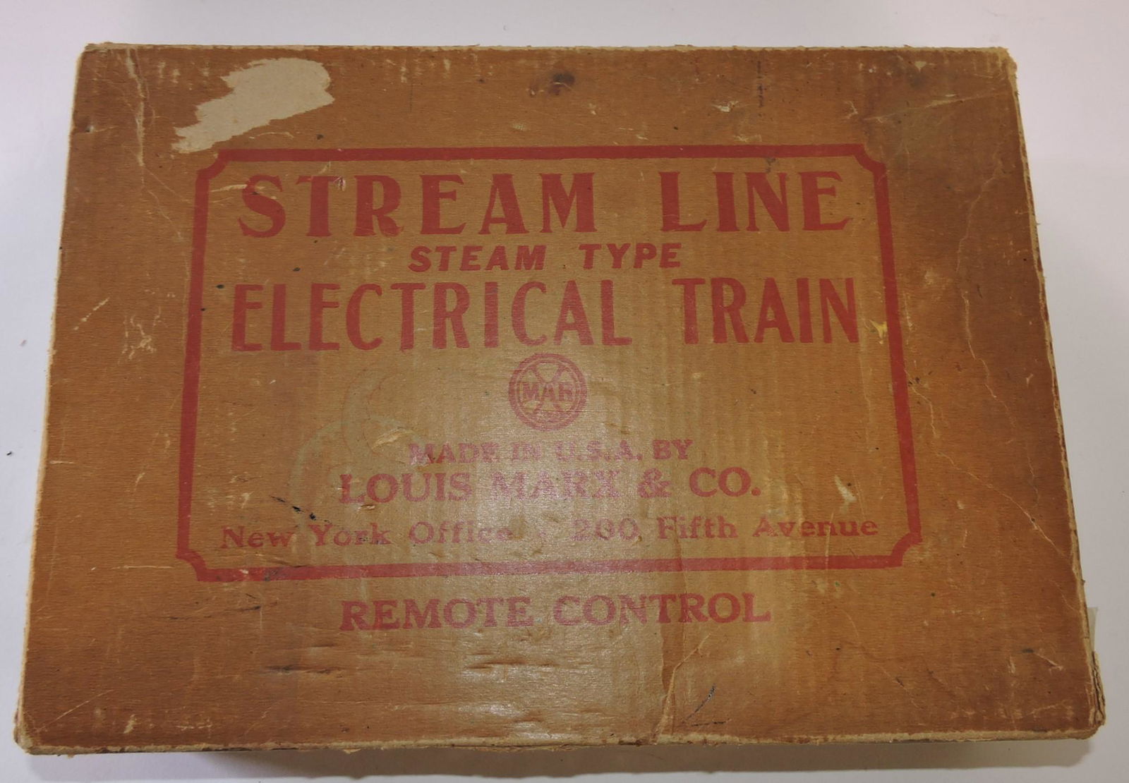 Louis Marx train set in original box (1 of 2)