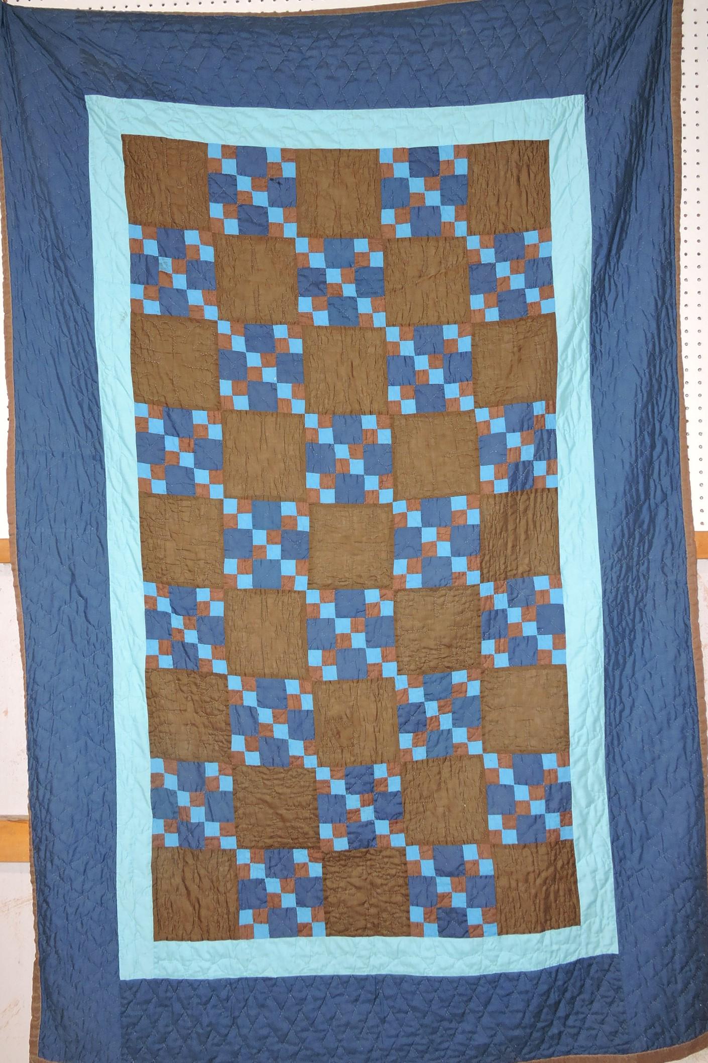 Amish quilt, 85"x54": .