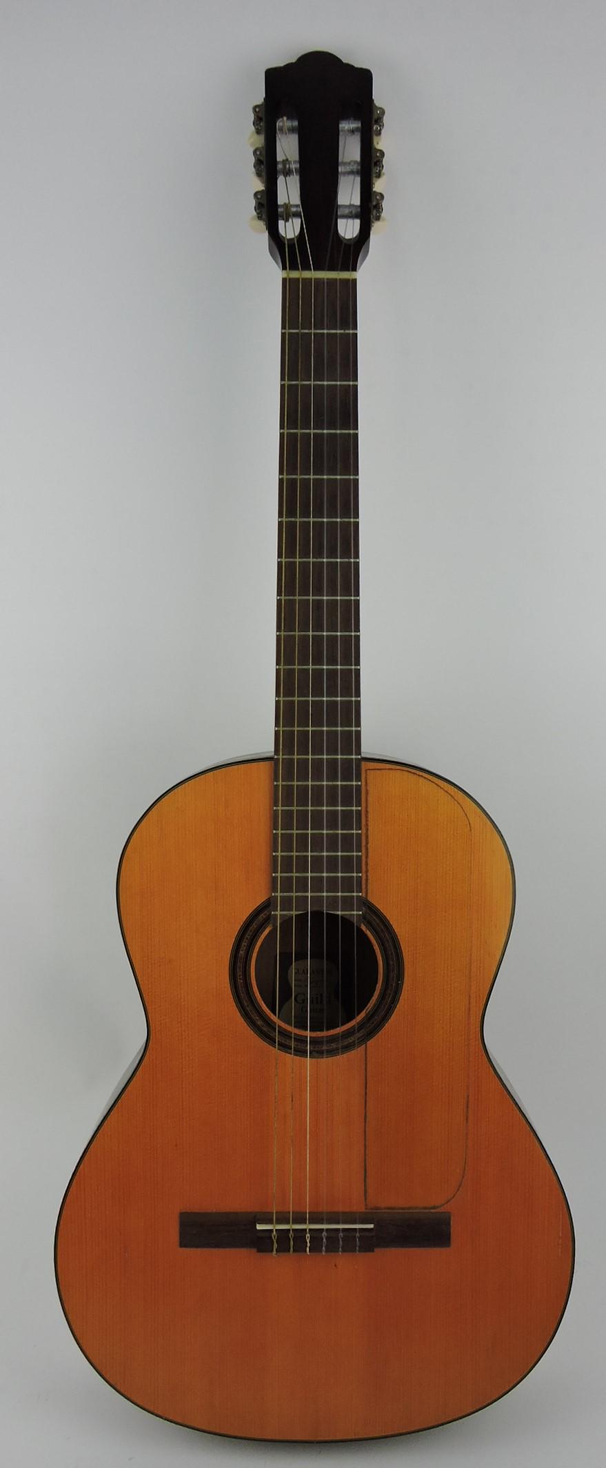 Rare 1954 Guild Classical Guitar (1 of 2)