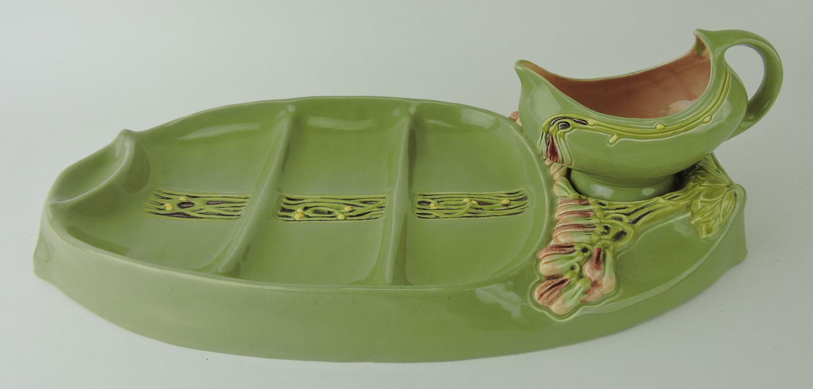 Dressler majolica asparagus tray and: creamer, 17"