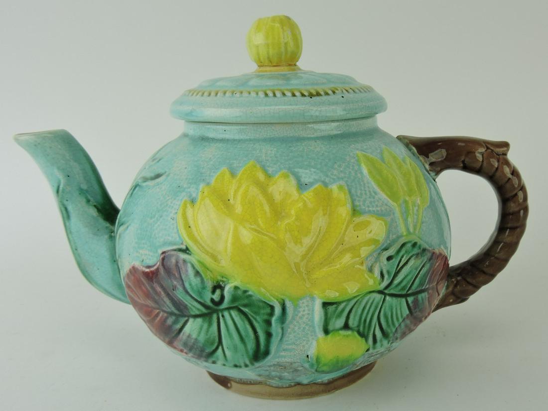 Lear turquoise majolica water lily: teapot