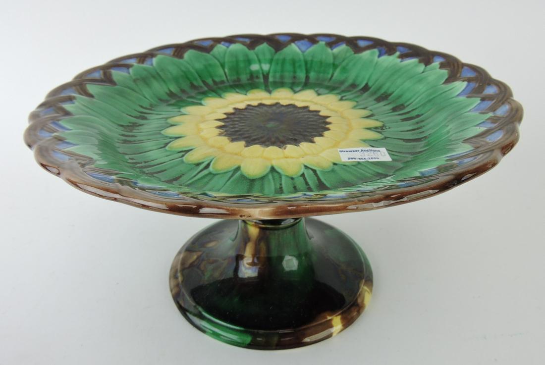 Wedgwood majolica sunflower cakestand, (1 of 1)