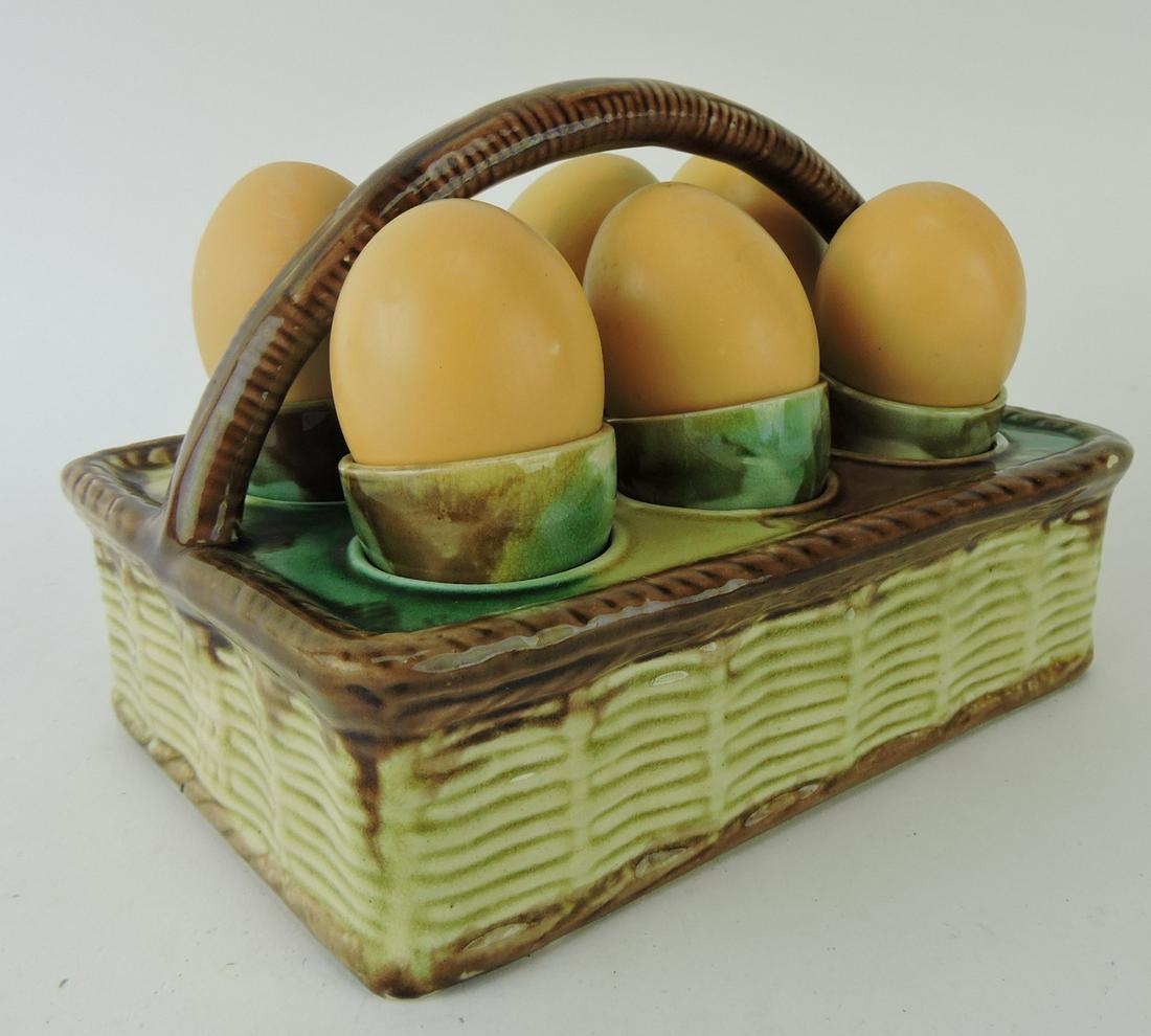 Majolica egg basket with 6 egg cups (1 of 1)