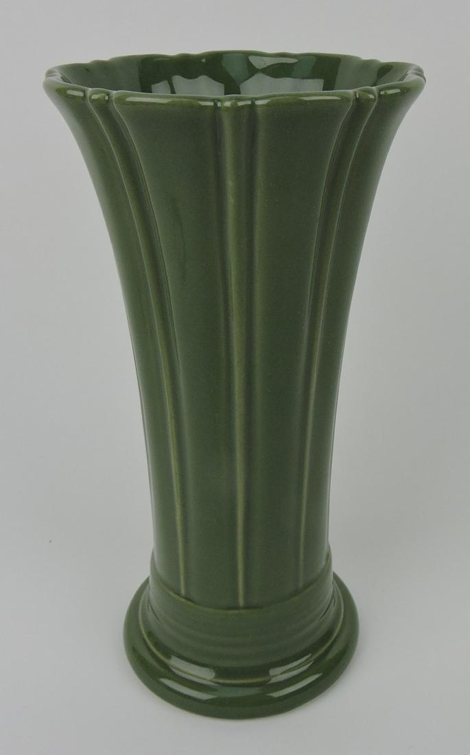 Fiesta Post 86 medium vase, sage (1 of 1)