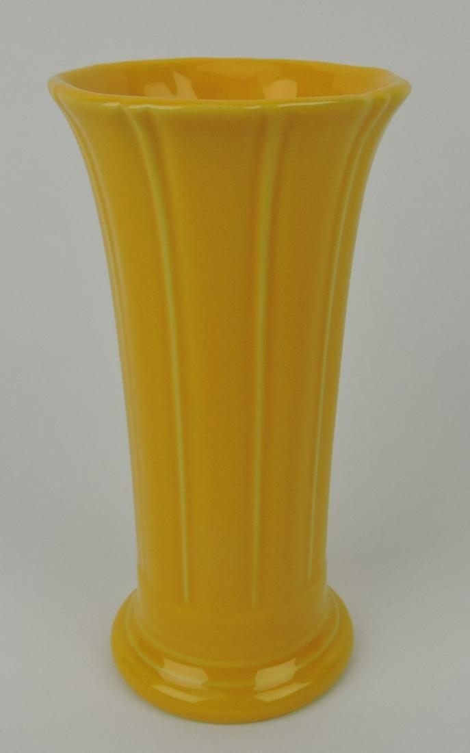 Fiesta Post 86 8" vase, daffodil (1 of 1)