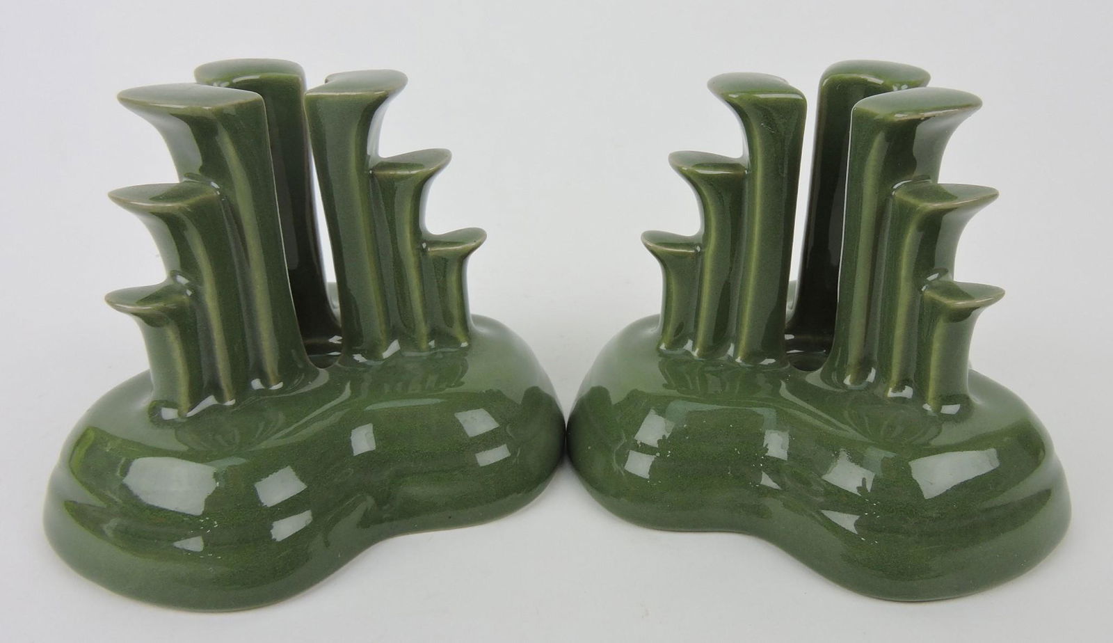 Fiesta Post 86 pair pyramid candle holders, (1 of 1)