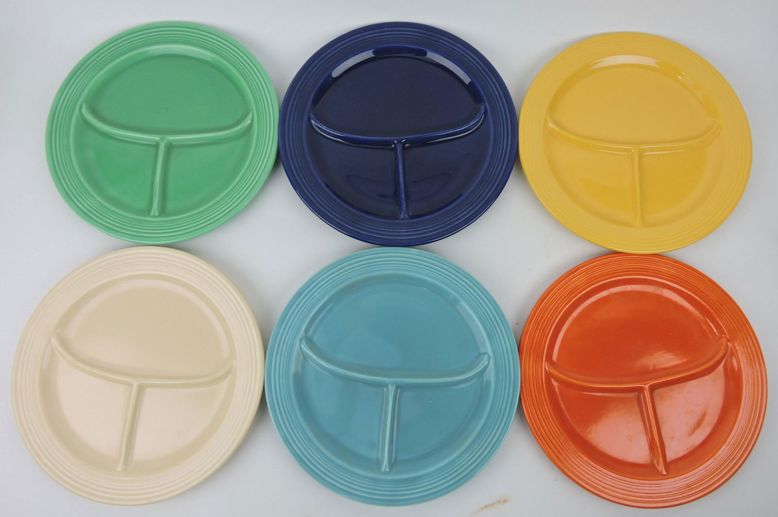 Fiesta 10 1/2" compartment plate group, (1 of 1)