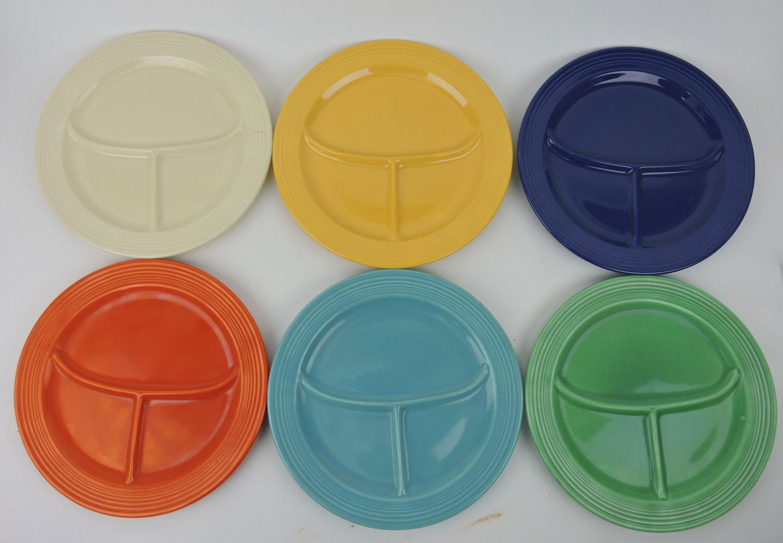 Fiesta 10 1/2" compartment plate group, (1 of 1)