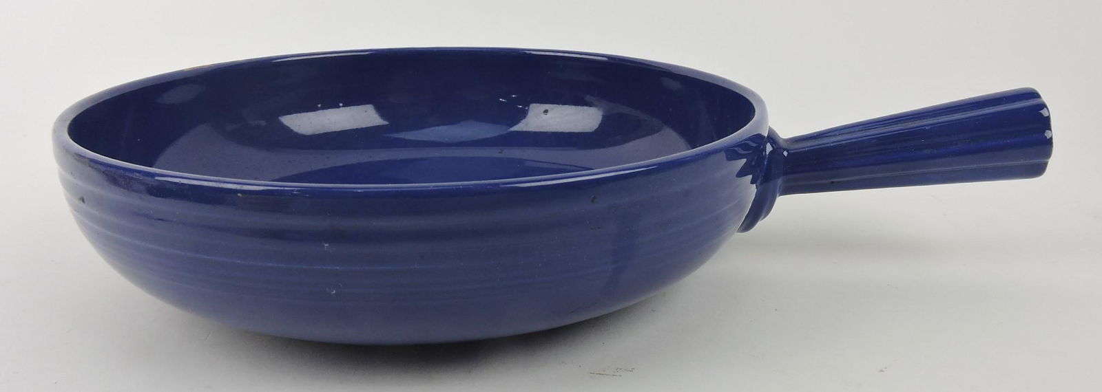 RARE Fiesta cobalt French casserole base, (1 of 1)