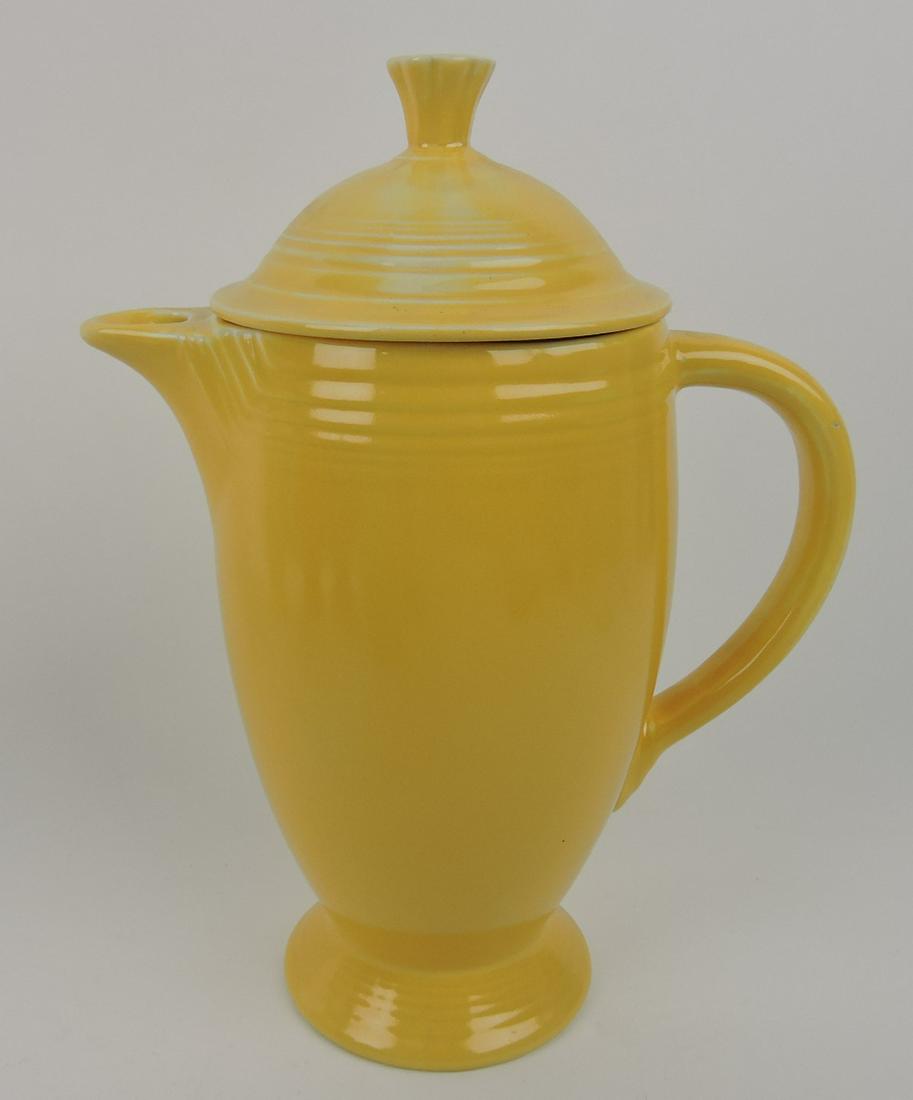 Fiesta coffee pot, yellow, light glaze on lid (1 of 1)