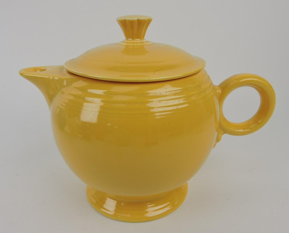Fiesta large teapot, yellow (1 of 1)