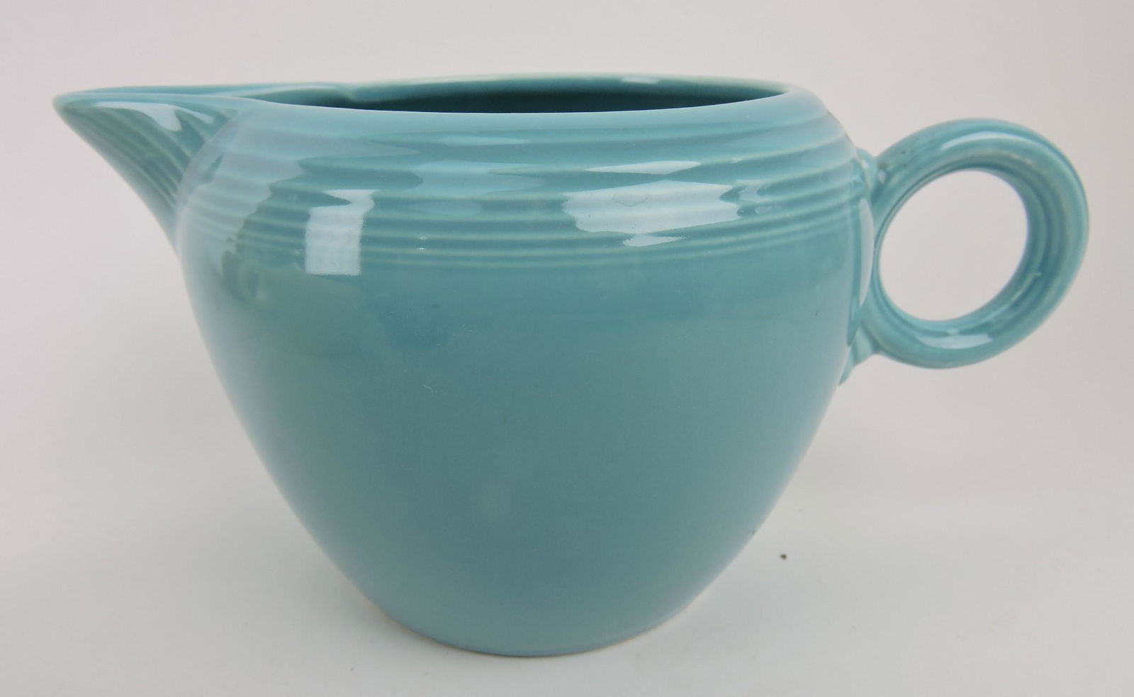 Fiesta two pint jug, turquoise (1 of 1)
