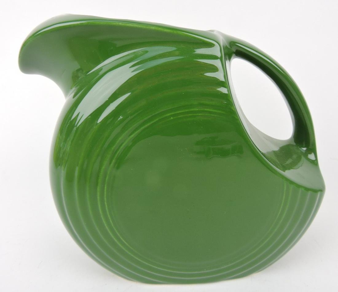 Fiesta disc water pitcher, dark green (1 of 1)