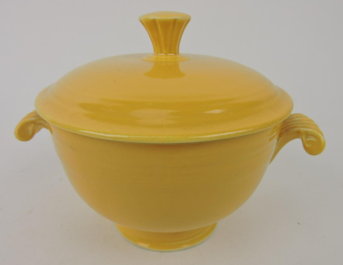 Fiesta covered onion soup, yellow (1 of 1)