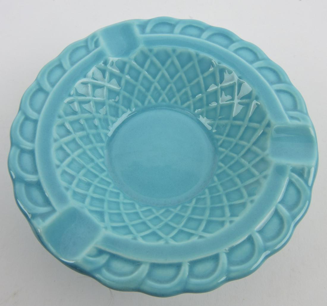 Fiesta Harlequin basketweave ashtray, (1 of 1)