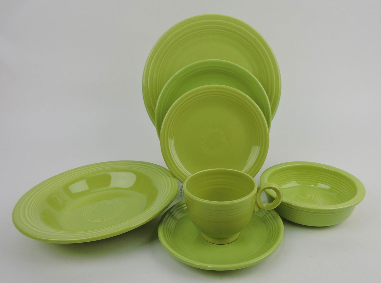 Fiesta 8 piece place setting, chartreuse, (1 of 1)