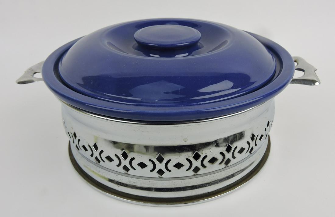 Fiesta Kitchen Kraft 8 1/2" casserole,: with chrome carrier, cobalt