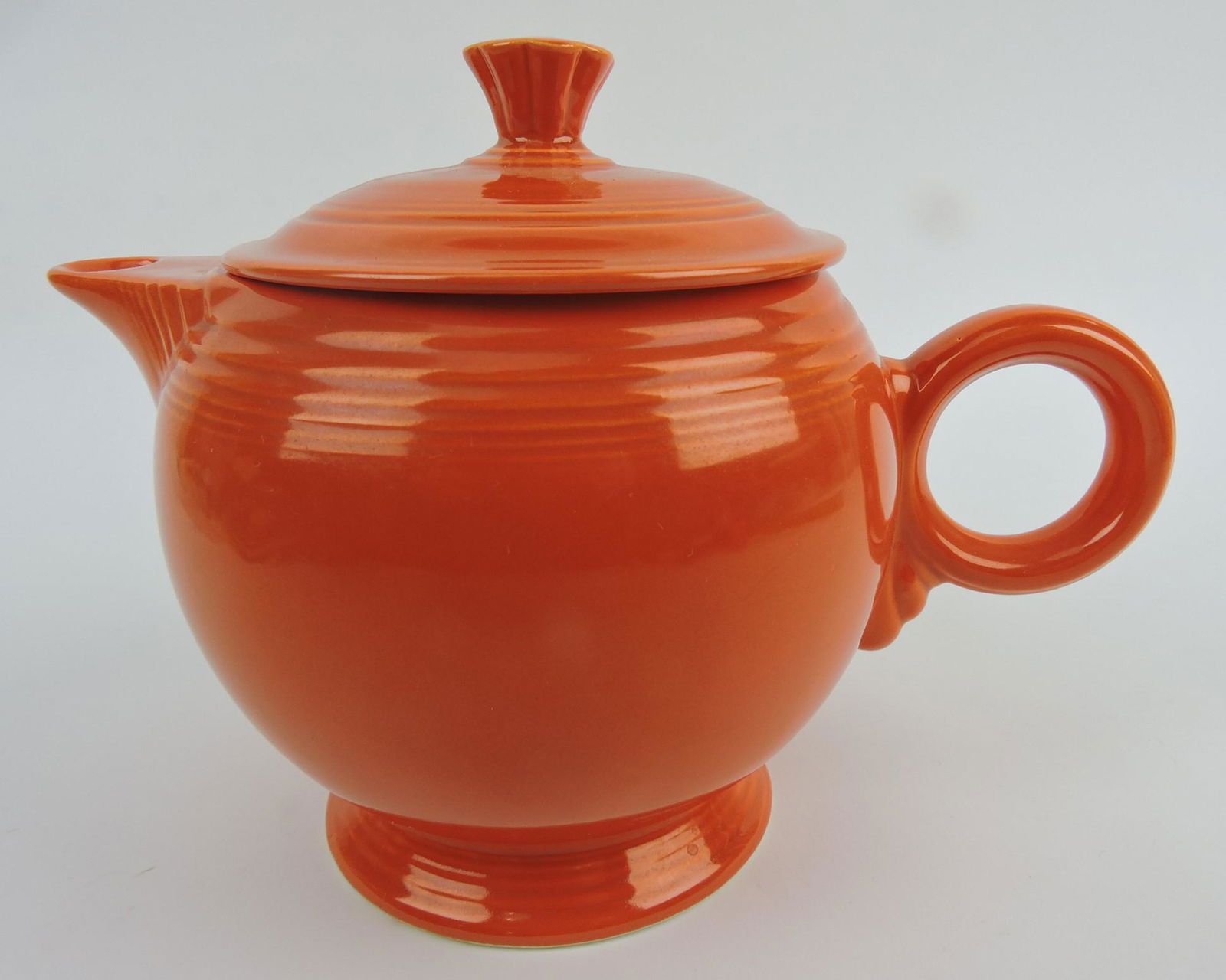 Fiesta large teapot, red (1 of 1)