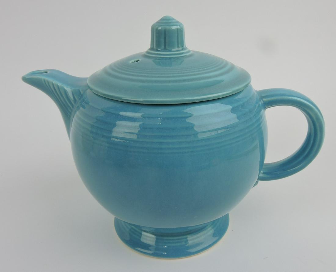 Fiesta medium teapot, turquoise (1 of 1)