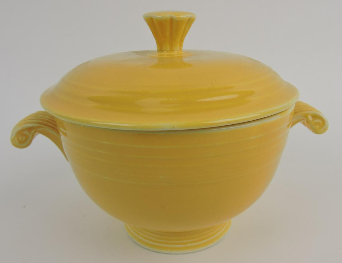 Fiesta covered onion soup, yellow (1 of 1)