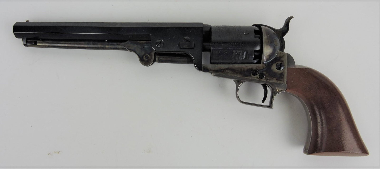 Colt Navy replica percussion 1851: revolver, SN 5265