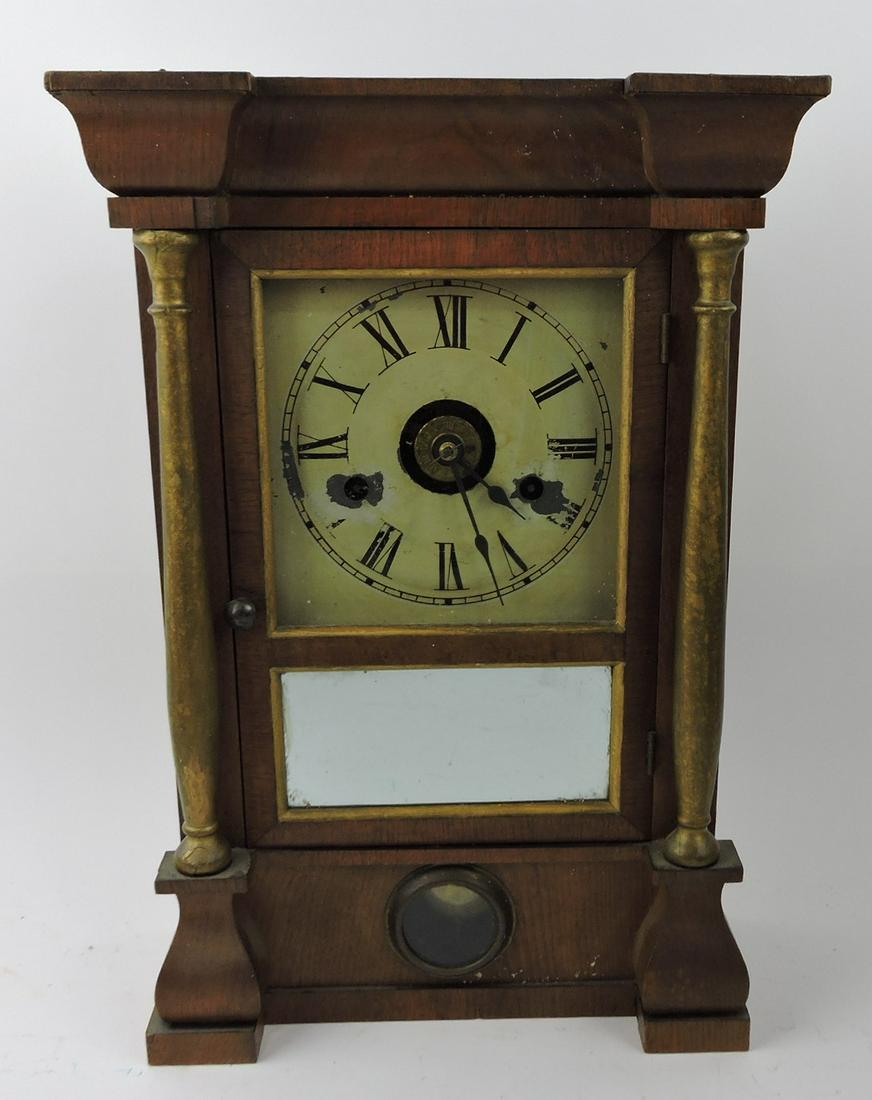 Seth Thomas shelf clock, 16", key and: pendulum
