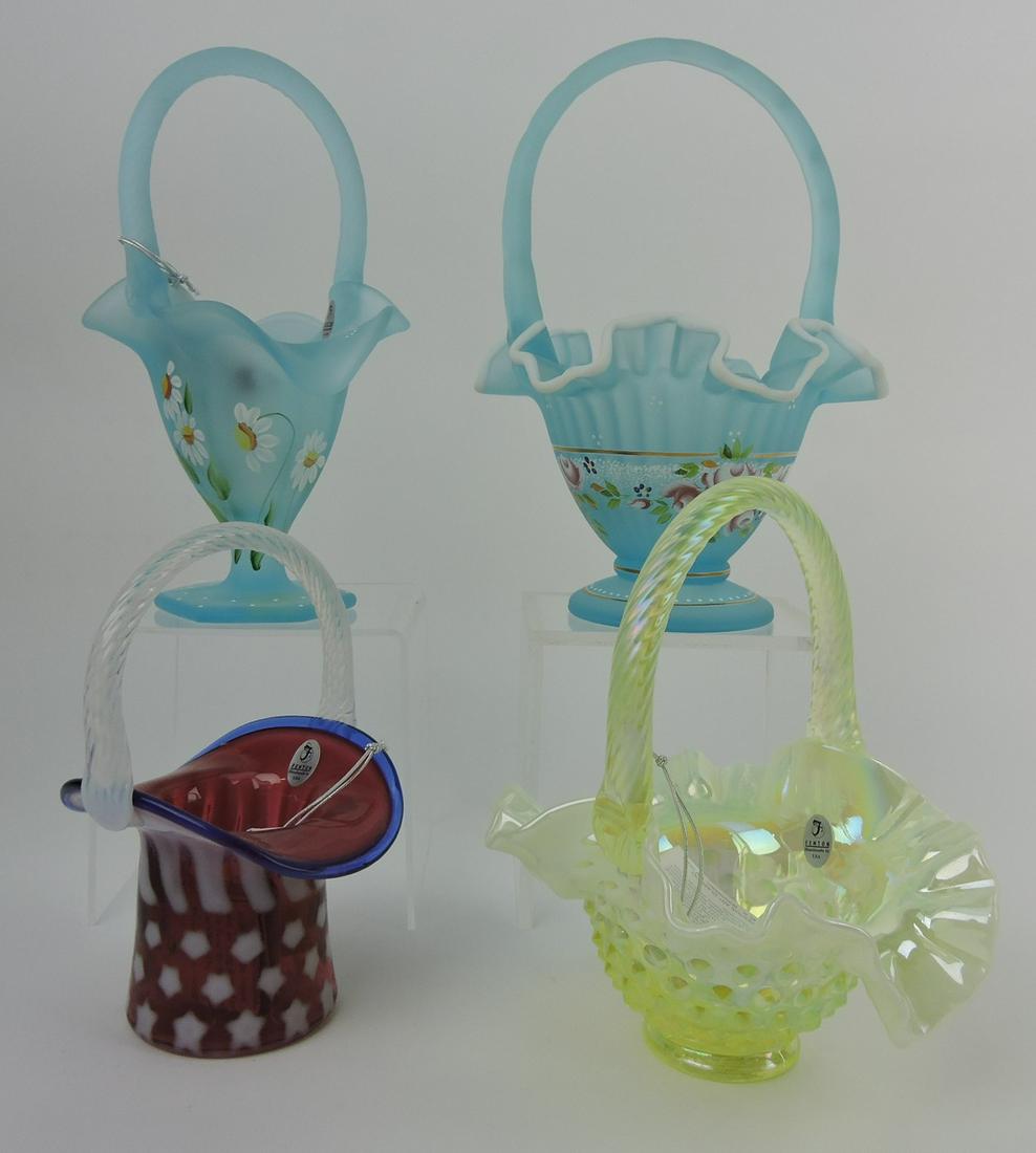 Fenton lot of 4 baskets (1 of 1)