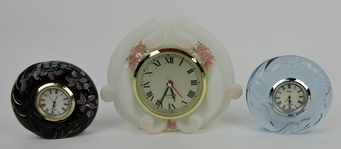 Fenton lot of 3 vanity clocks (1 of 1)