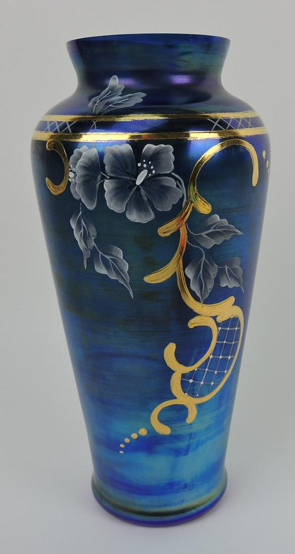 Fenton Favrene art glass vase with floral (1 of 1)