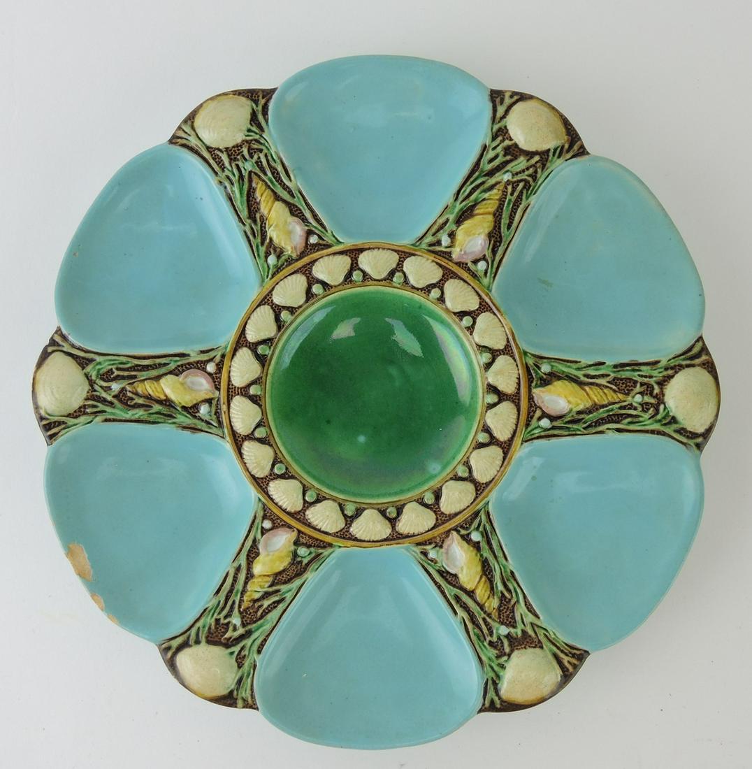 Minton majolica turquoise 6 well: oyster plate, 9", rim chip