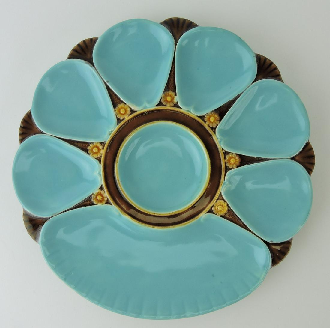 Minton majolica 9 3/4" oyster plate with (1 of 1)