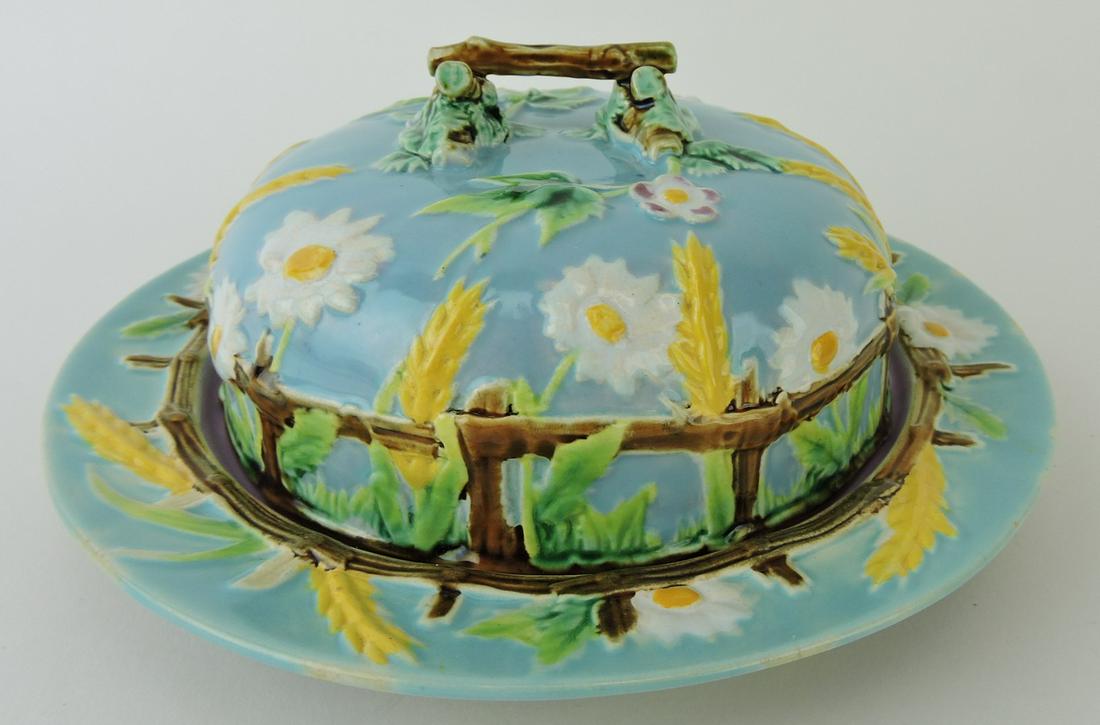 George Jones rare majolica turquoise: picket fence and daisy butter dish, 7 3/4"