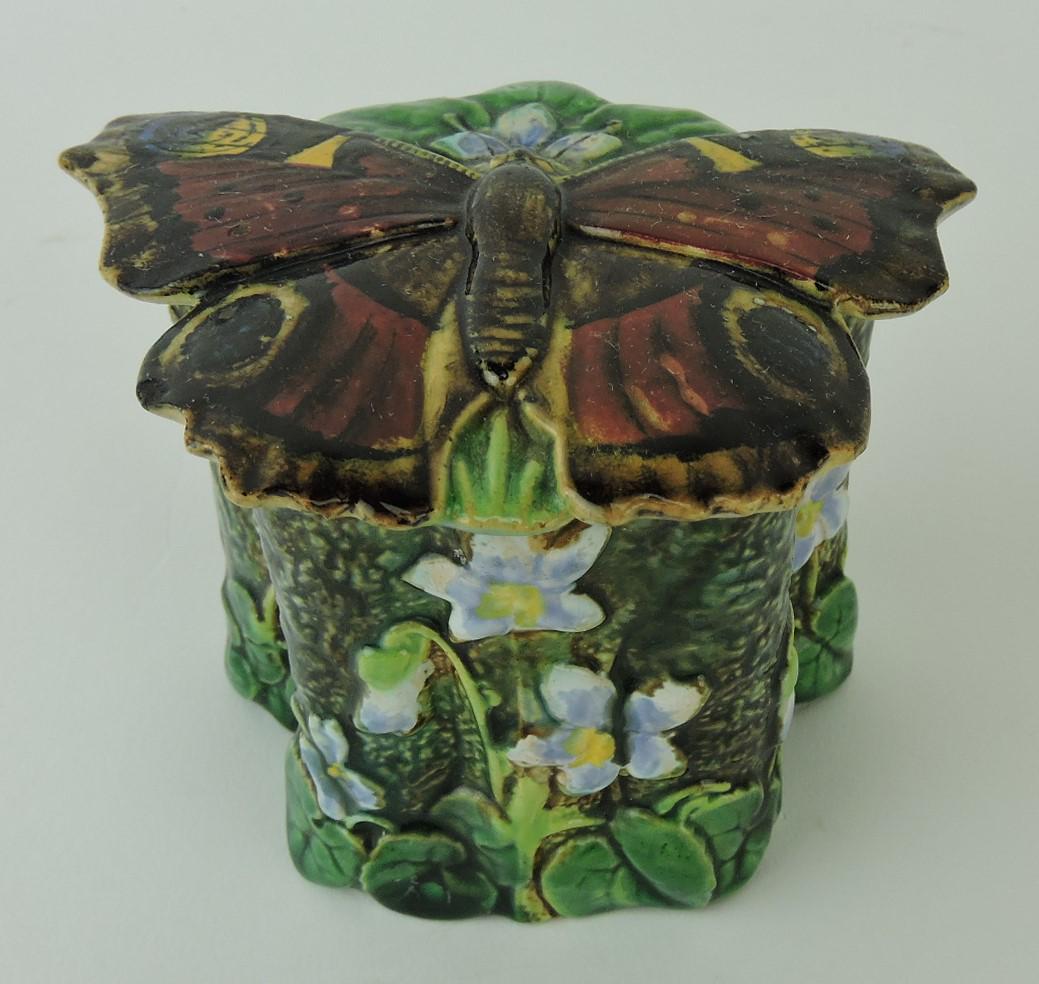George Jones majolica butterfly patch (1 of 5)